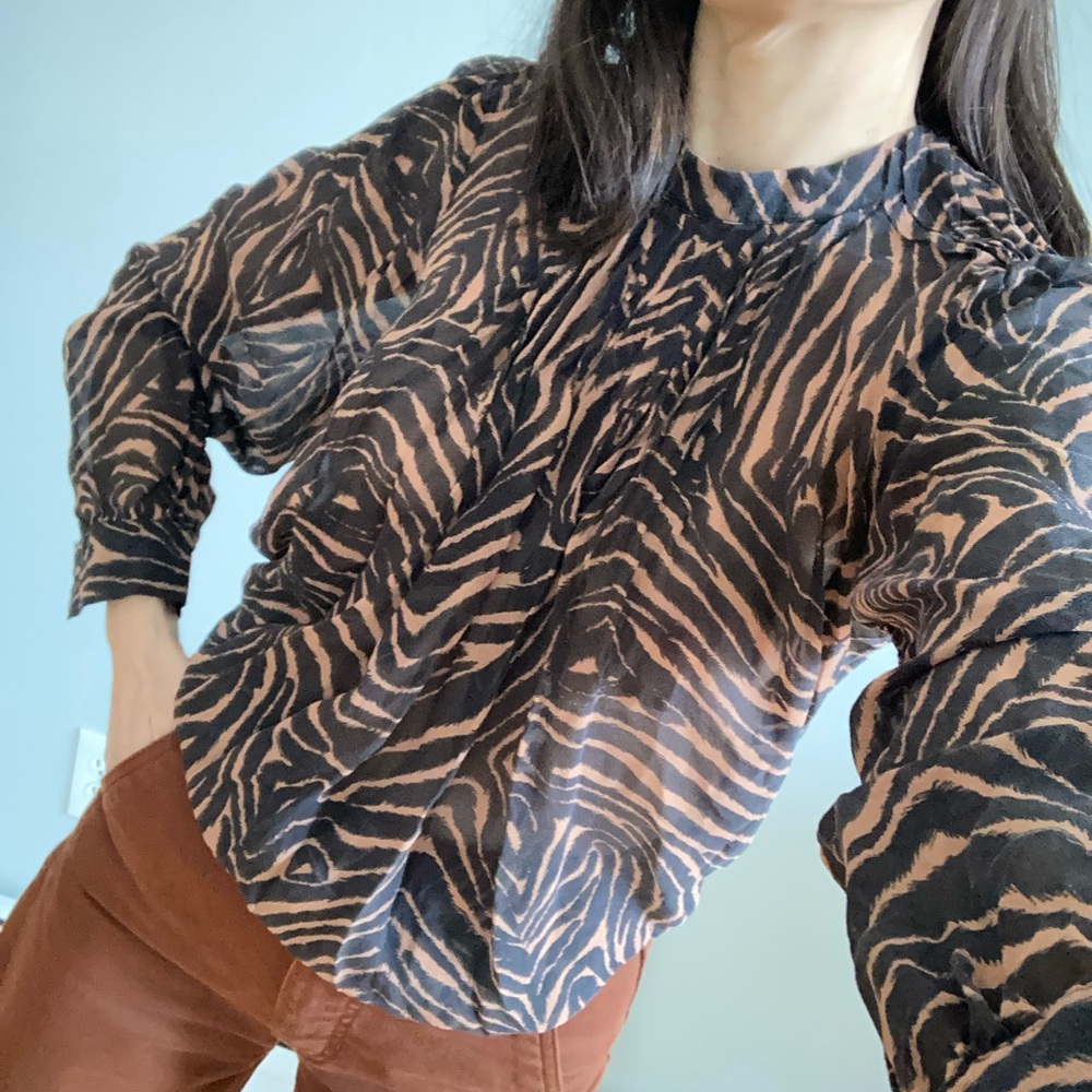 VINTAGE 100% Silk Ruffled Blouse S